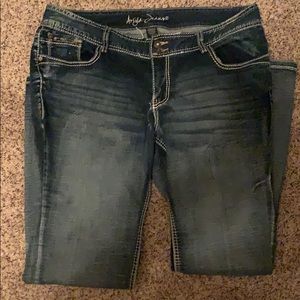 Ariya Jeans Women’s 16